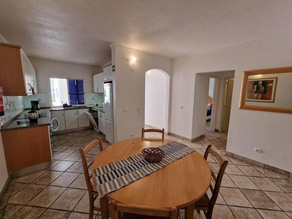 Two-Bedroom Apartment,1367643470:JPEG