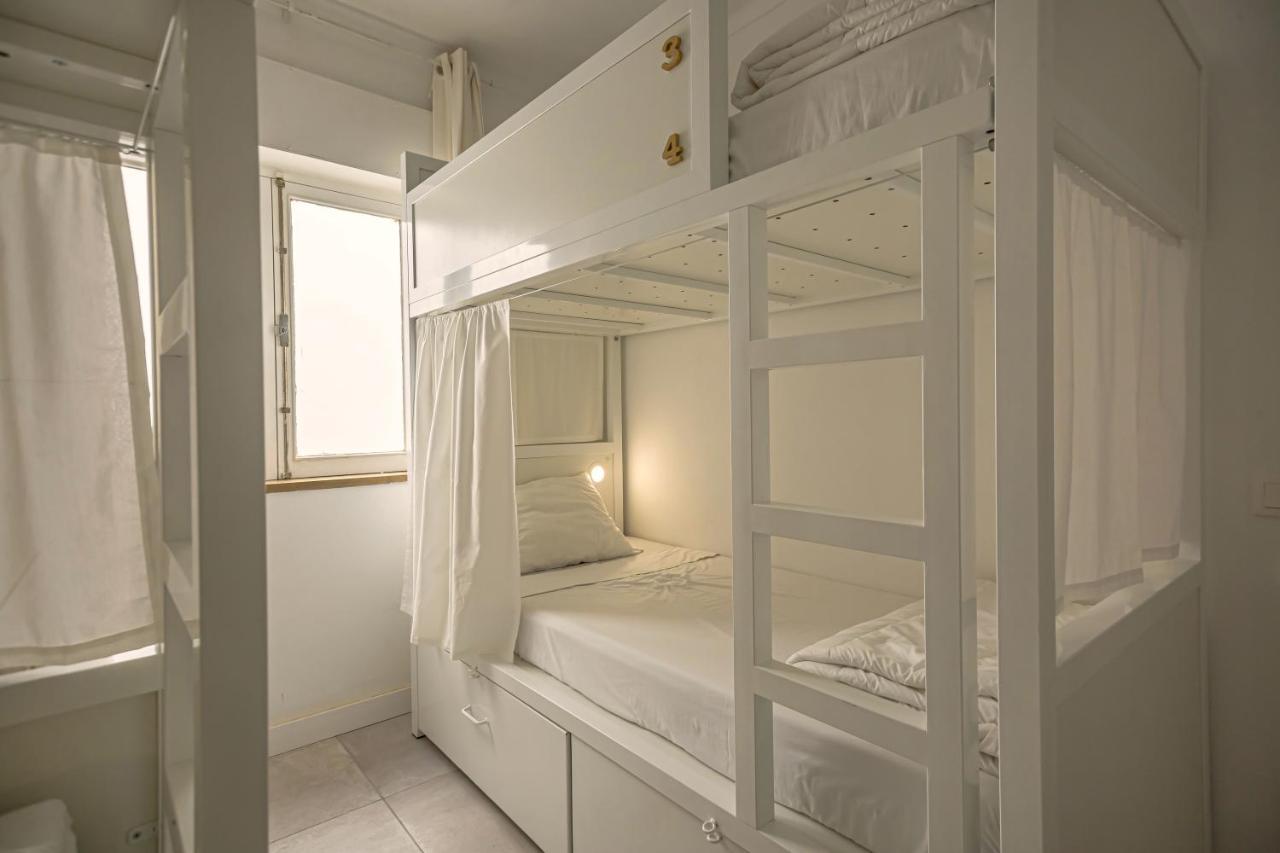 Bed in 4-Bed Mixed Dormitory Room