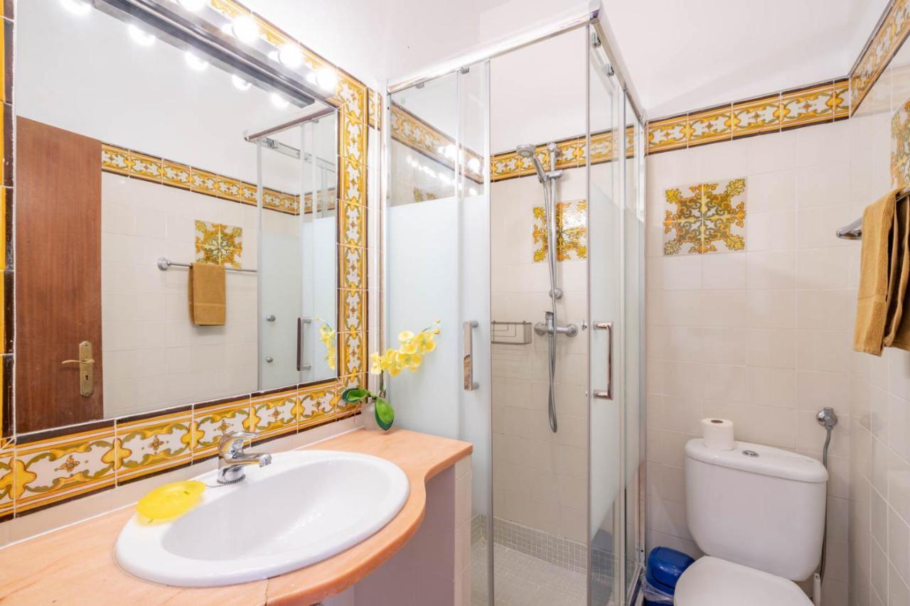 Family Studio,1387773362:JPEG