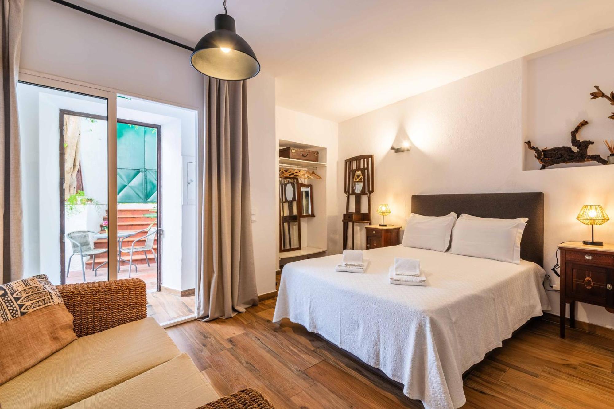Double Room with Patio Access