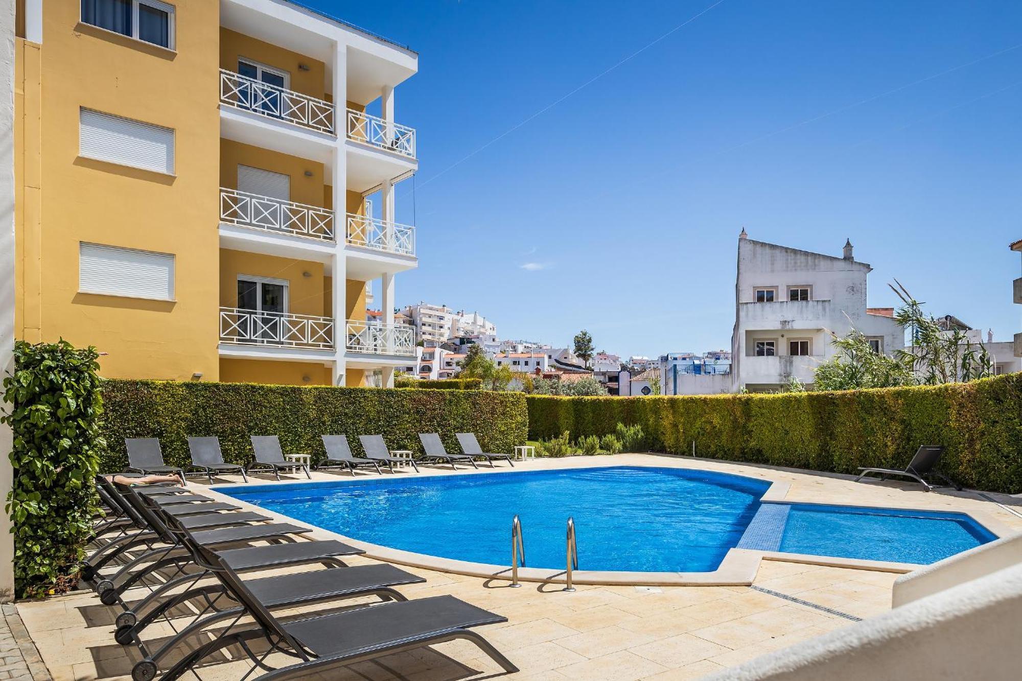 Apartment mit Gartenblick