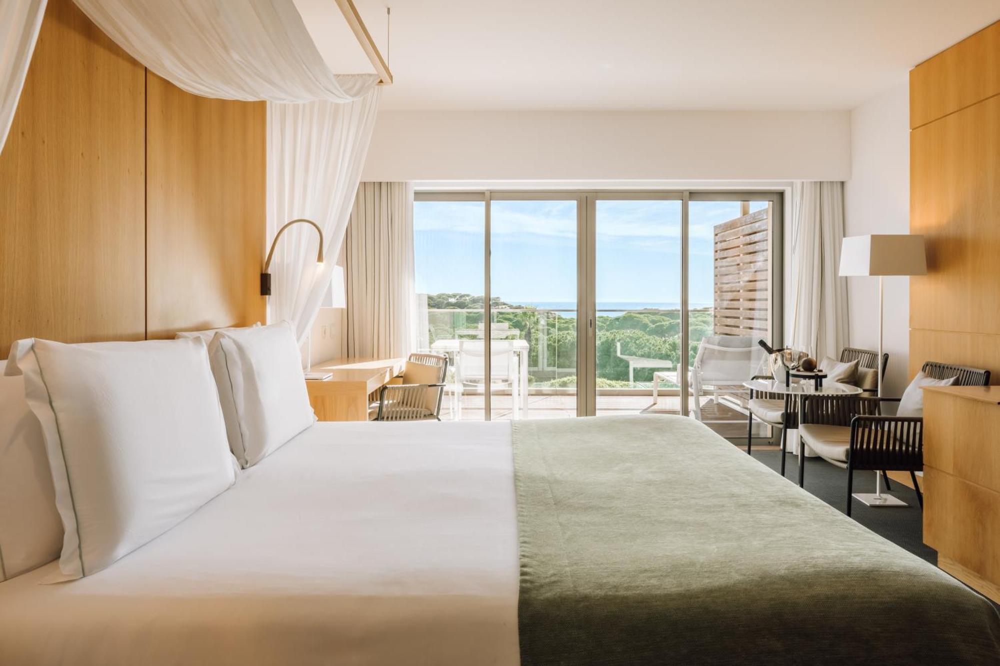 Deluxe Suite - Ocean View