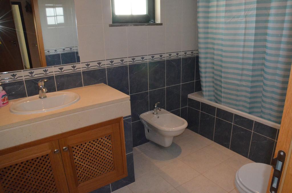 Appartement met Uitzicht op het Zwembad