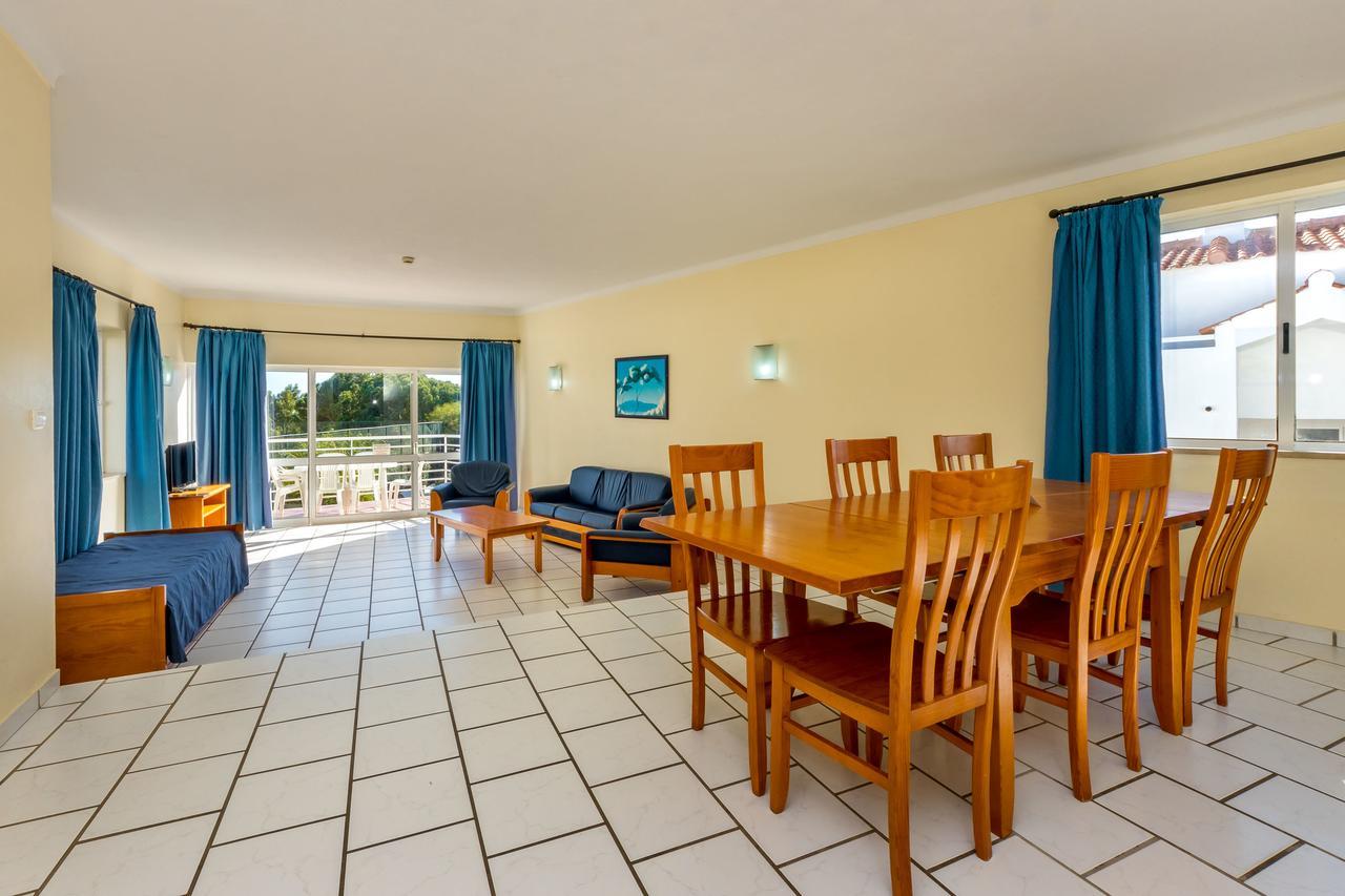 Two-Bedroom Apartment,535117659:JPEG