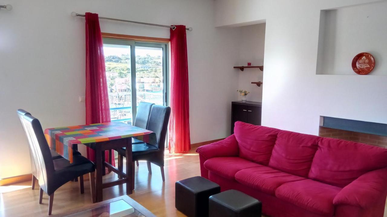 One-Bedroom Apartment,770888284:JPEG