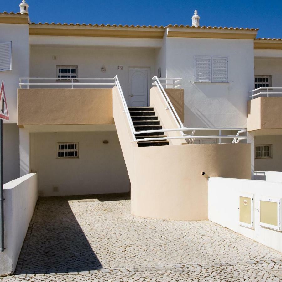 One-Bedroom Apartment,850601870:JPEG