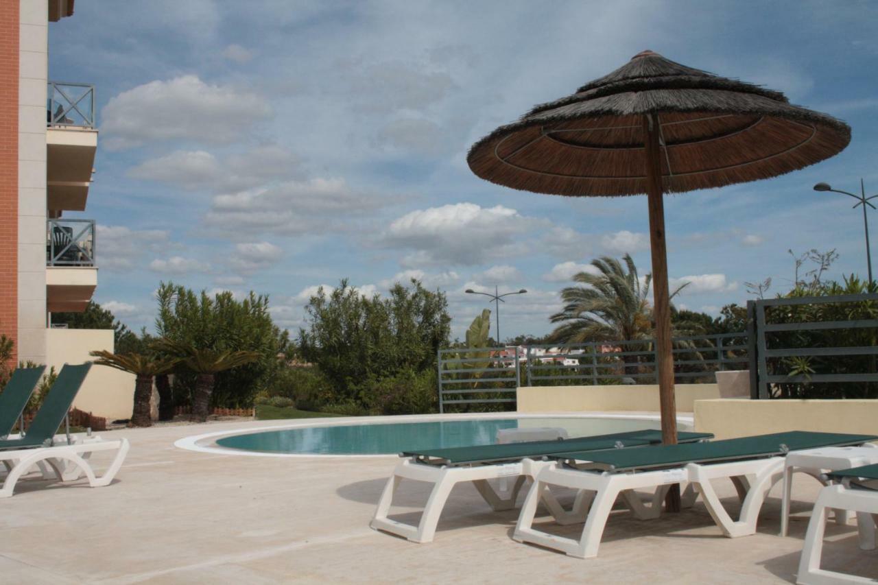 Two-Bedroom Apartment,877979768:JPEG