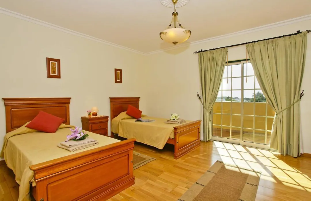 Villa Joao Paulo-1