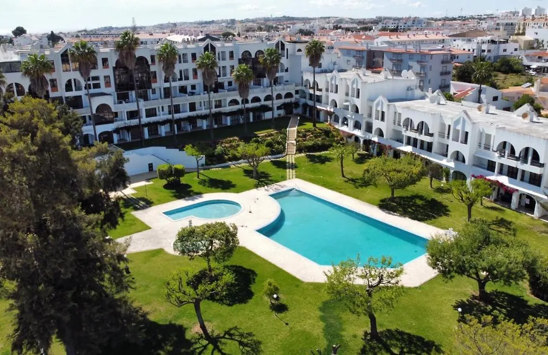 AL-Dream Oura Estrela Apartments - CC-1