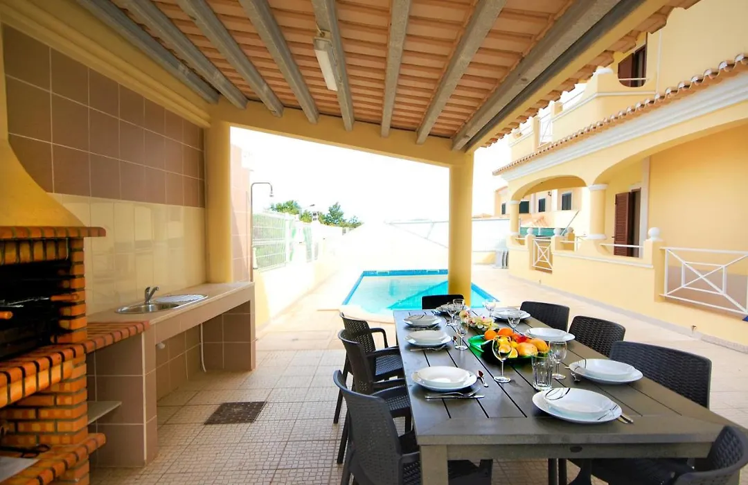 Villa Alice - Free Wifi & Air Co & Swimming Pool - By Bedzy-1
