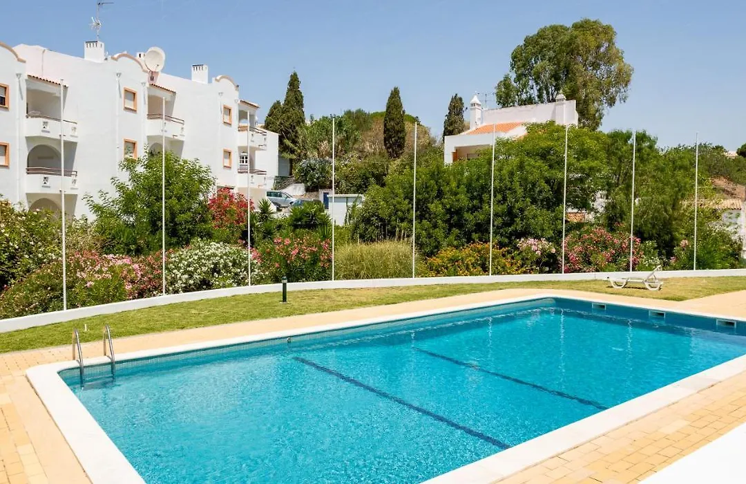 Charming Beachside Apartment W/ Pool By Lovelystay-1