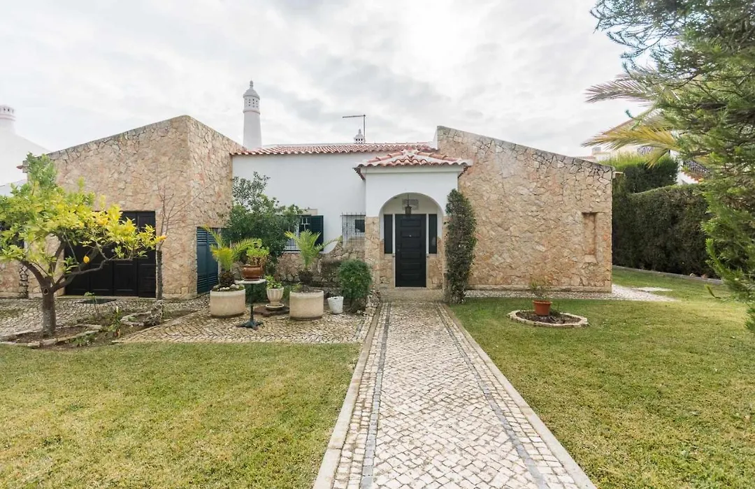 Oura Villa V3 com Piscina Privada-1