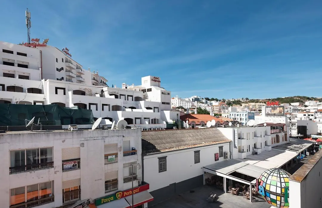 Casas Barulho Penthouse Old Town-1