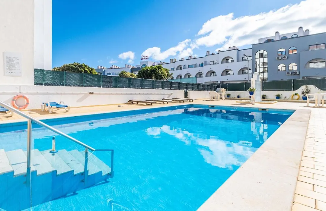 Beautifull Centralapart W/Pool-1