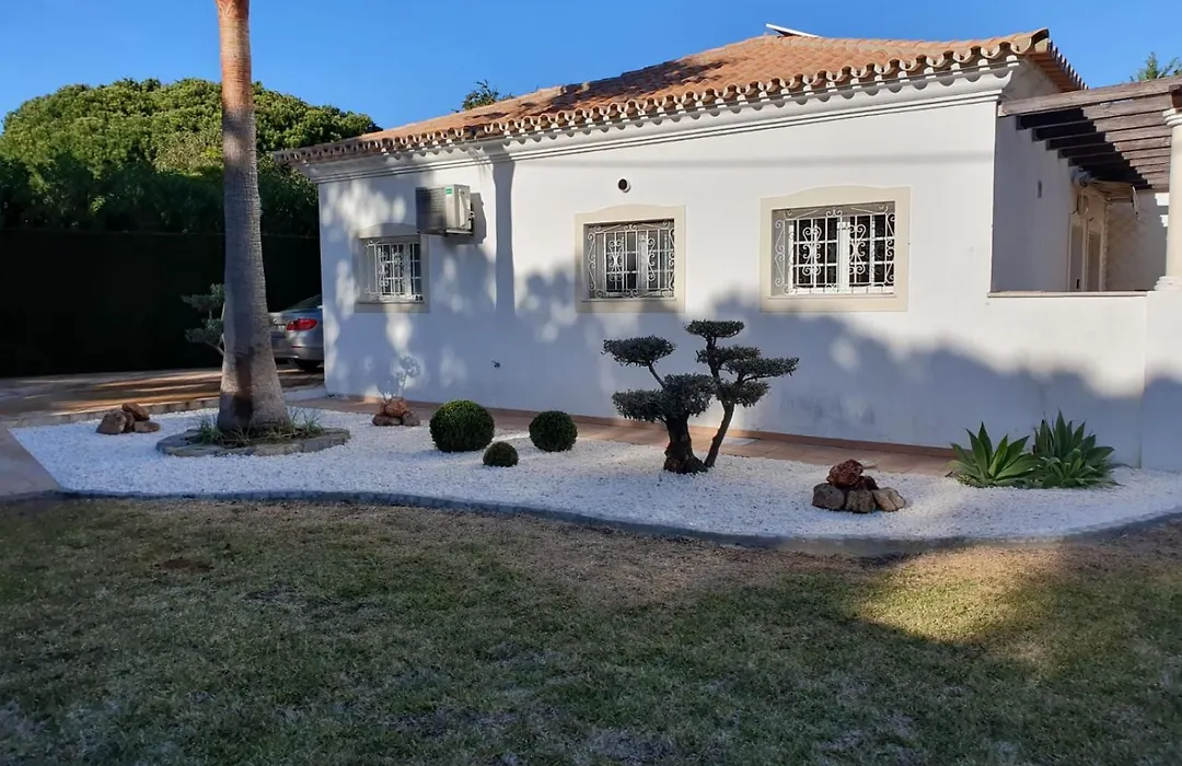 Exclusive Villa Toulouse With Pool In Falesia Algarve-1