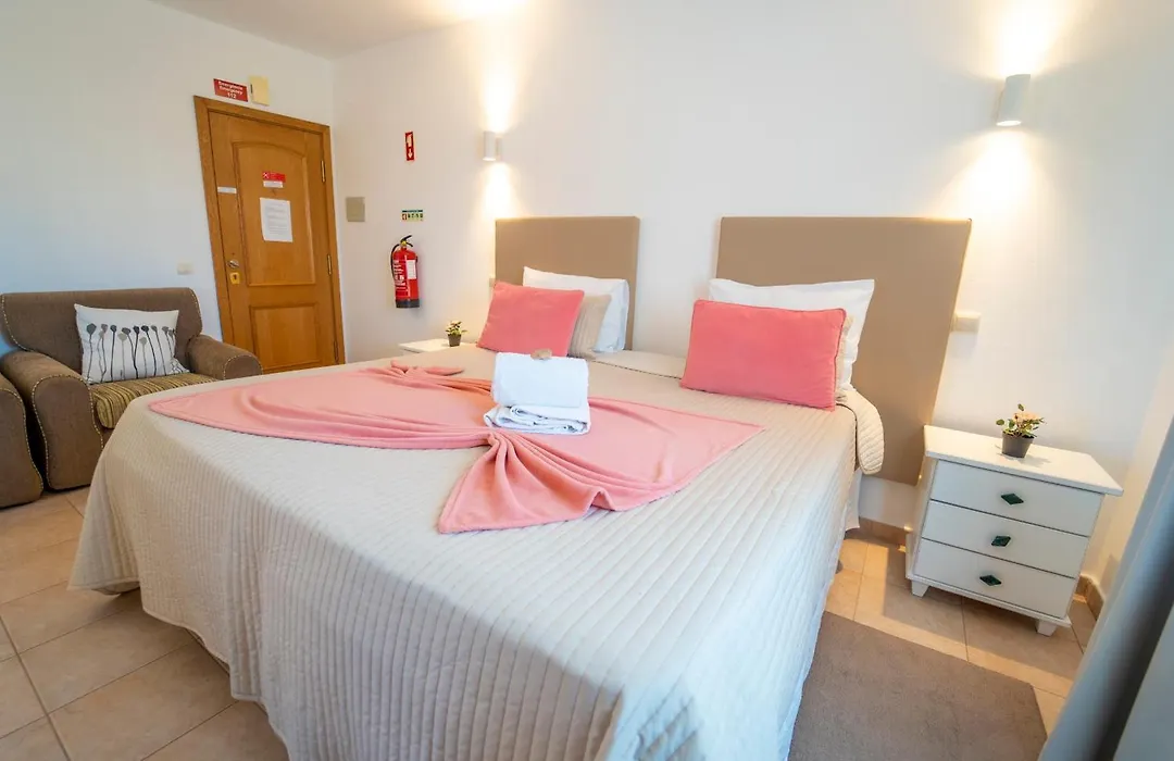 Apartamentos Monte Dos Avos, Albufeira By Algarveblossom-1