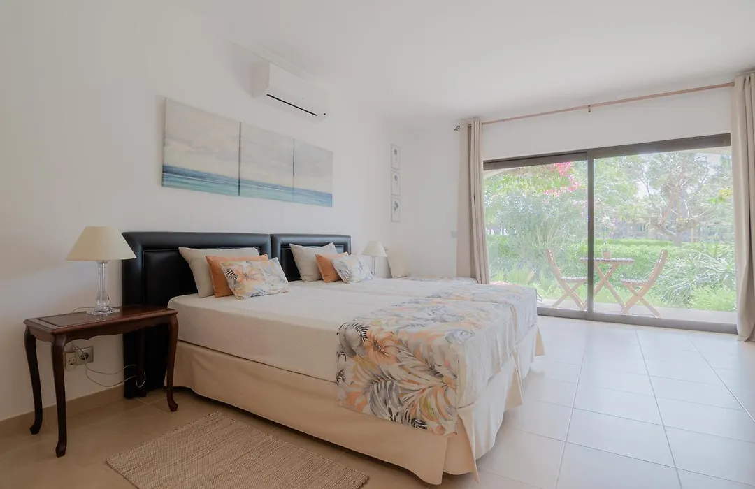 Coastal Retreat With Pool And Beach Access By Drago Rentals-1