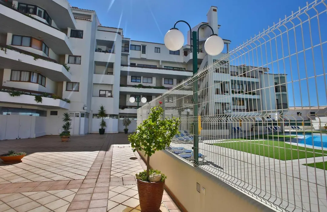 Go4Portugal - Vilamagna - Luxe Condo With Pool, Airco And Seaview Balcony-1