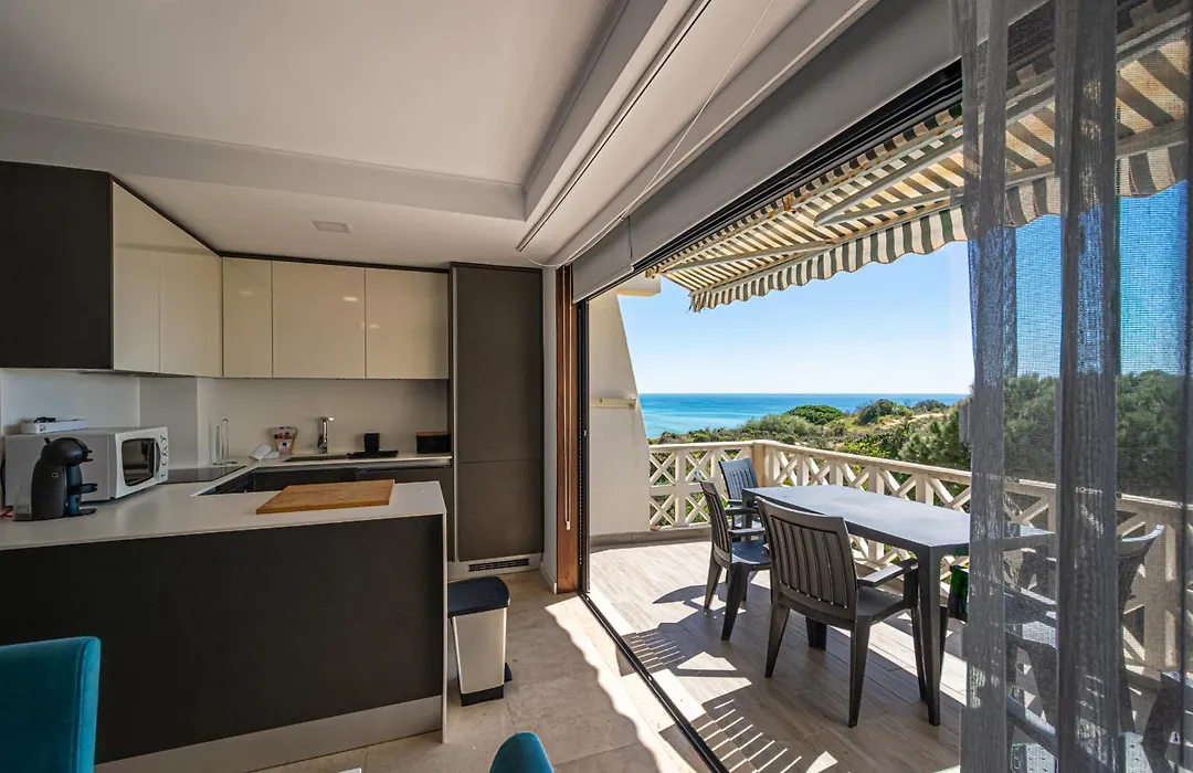 BeGuest Aveiros Beach View Apartment-1