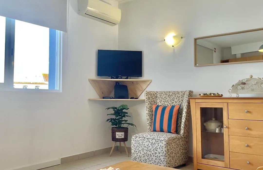 Bayview Apartment 106-1
