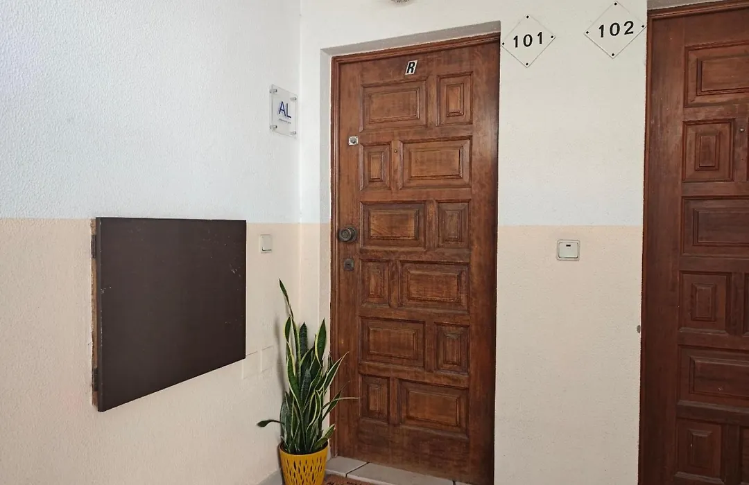 Edifício Elimar 1, apartamento T1 - Albufeira INN-1