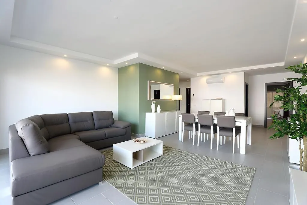 Original 3 Bedroom Downtown-1