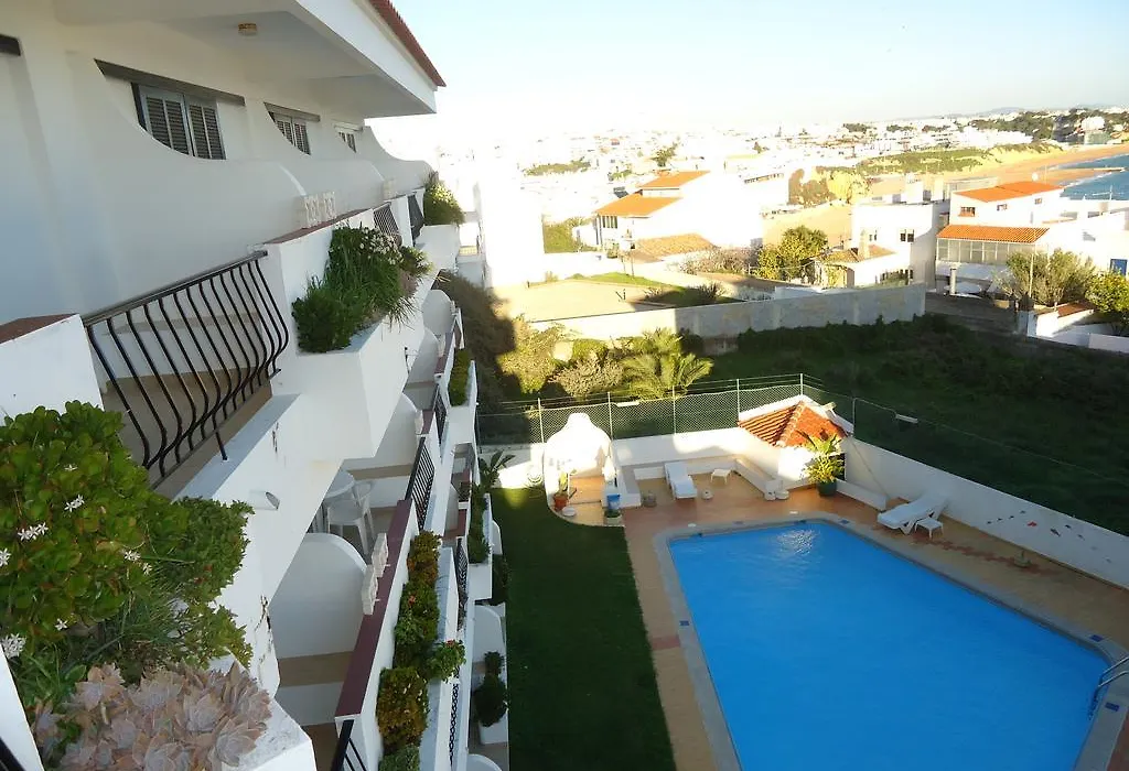 Apartamentos Rainha D. Leonor - Al-1