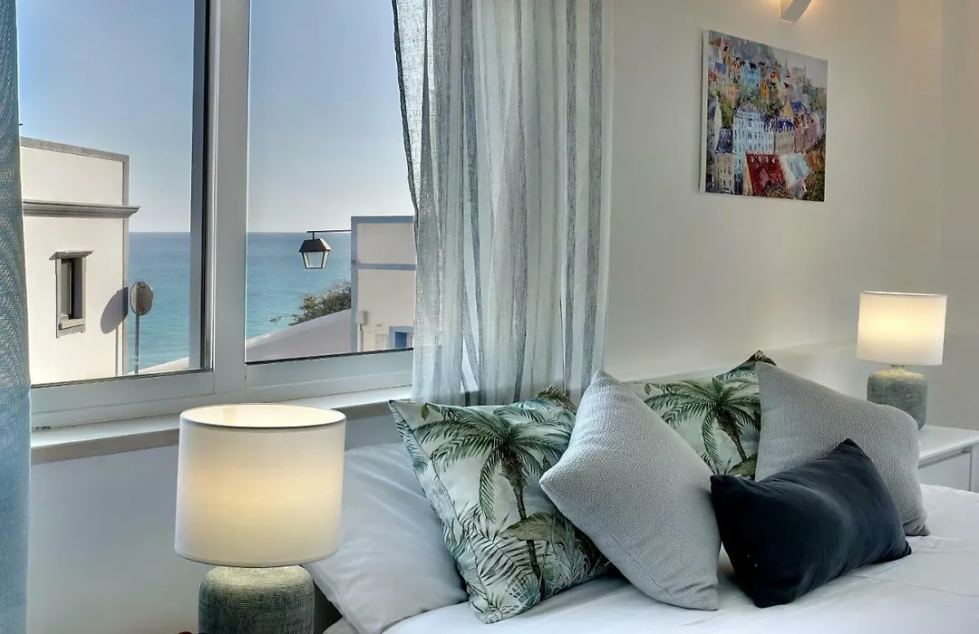 Casa 4 - Perfect Location - Sea View By Dreamvillasalbufeira-1