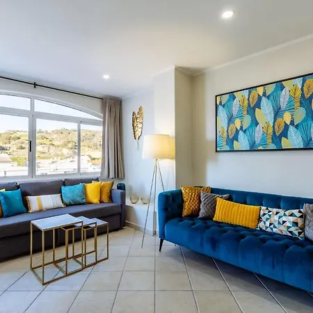 Top Renoviertes Apartment Mit Grosser Terrasse-3