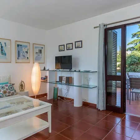 Balaia Terrace Apartment-3