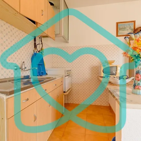 Villas2Go2 Apartments Lisa-3