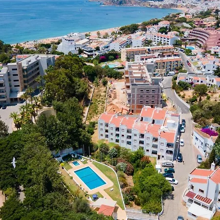 Charming Beachside Apartment W/ Pool By Lovelystay-2