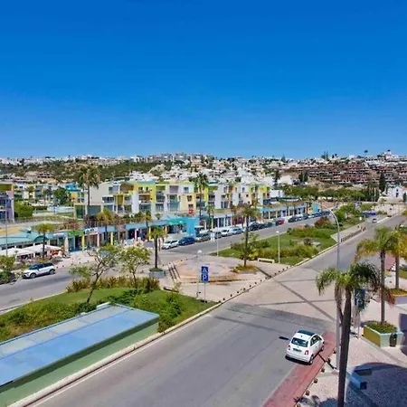 Admirable 1 Bedroom Marina View Apt. Albufeira-2