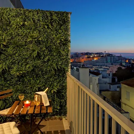 Rooftop Oldtown Residence-2