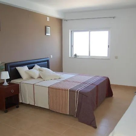 Apartamento A 10 Metros Da Praia De Albufeira-3