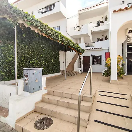Apartamentos Pedro For Families By Bedzy-2
