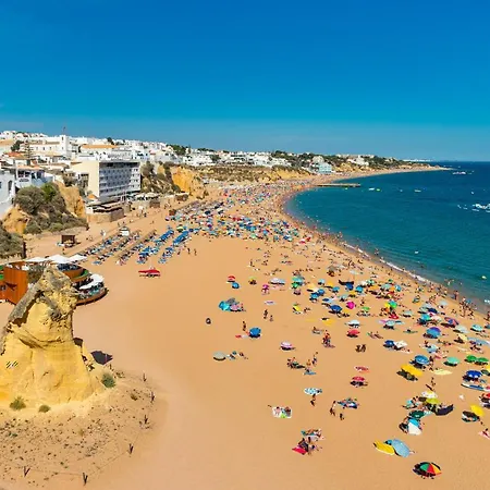 Holiday 1 Bed Apartment With Pool In Albufeira-2