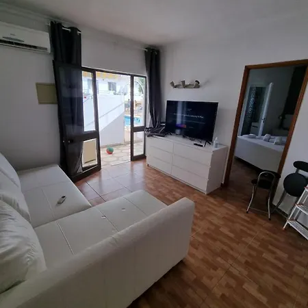Aaa T2 Awesome Albufeira Apartments Piscina Marina-3