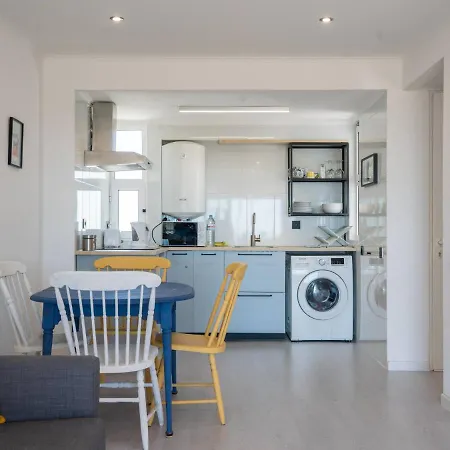 Cosy Beach Apartment In Albufeira Centre-2