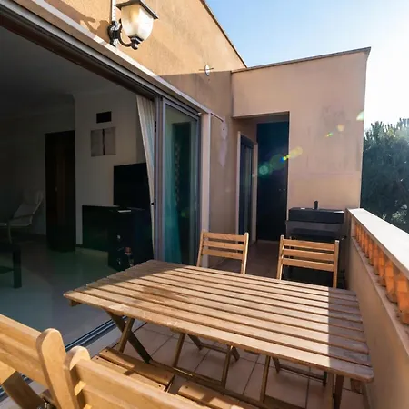 Do Vale T2 Com Piscina-2
