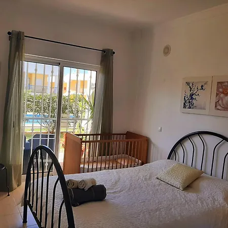 Sun & Pool Holiday Apartment-2