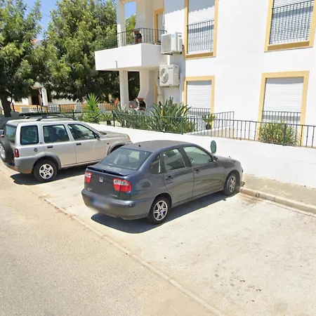 Estrada De, Urbanizacao,Edificio Laranjal,Apartment 18,Vale Carro, 8200-596-3