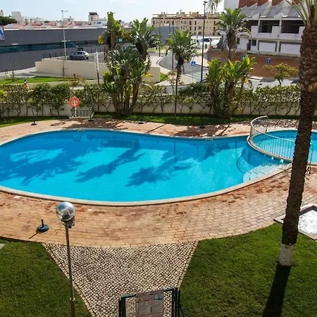 Globe 45 Apartment - Top Location & The Strip Albufeira-3