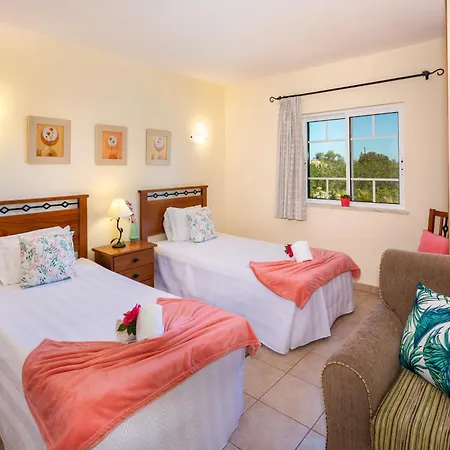 Apartamentos Monte Dos Avos, Albufeira By Algarveblossom-3