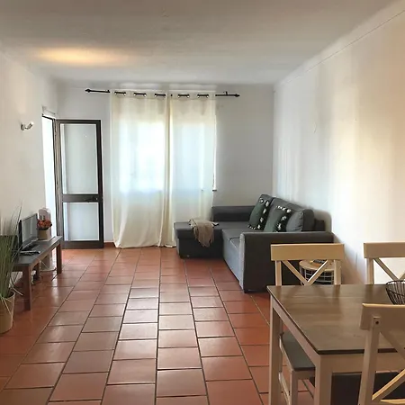 Apartamento Bem Localizado-3