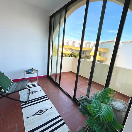Apartamento Bem Localizado-2
