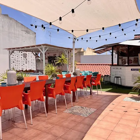 Orange Terrace Hostel-3