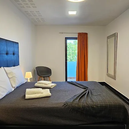 Original Apartments-2