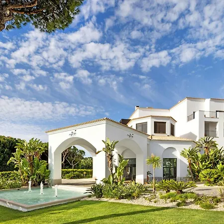 Pine Cliffs Ocean Suites, A Luxury Collection Resort & Spa, Algarve-2