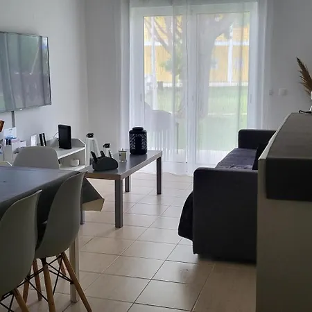 Apartamento T2 Encosta Sao Jose-3